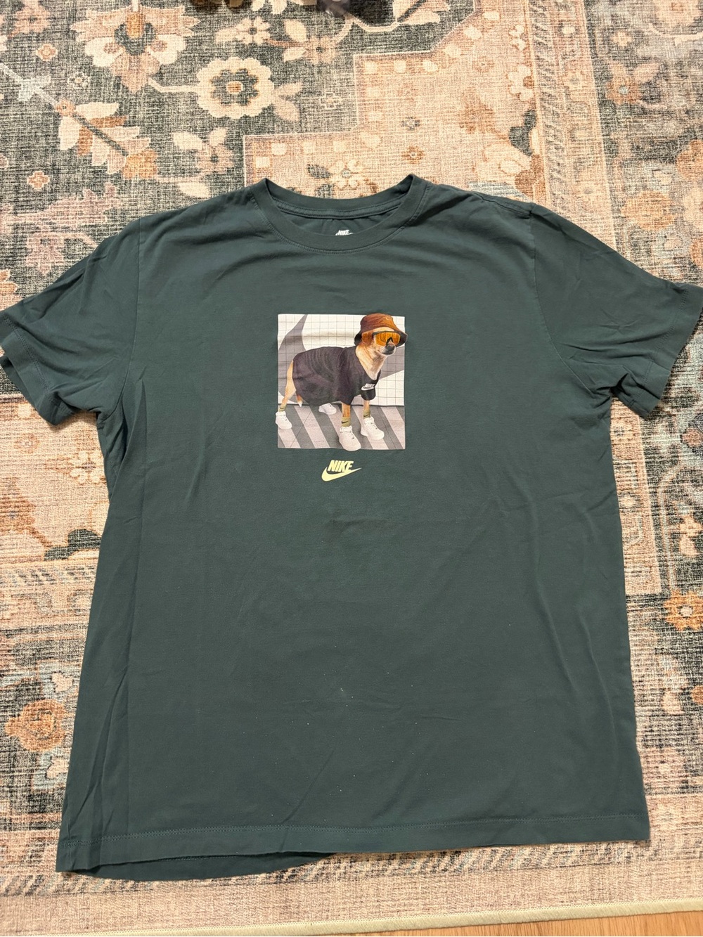 Nike Men’s Forest Green Graphic Tee with Dog Print